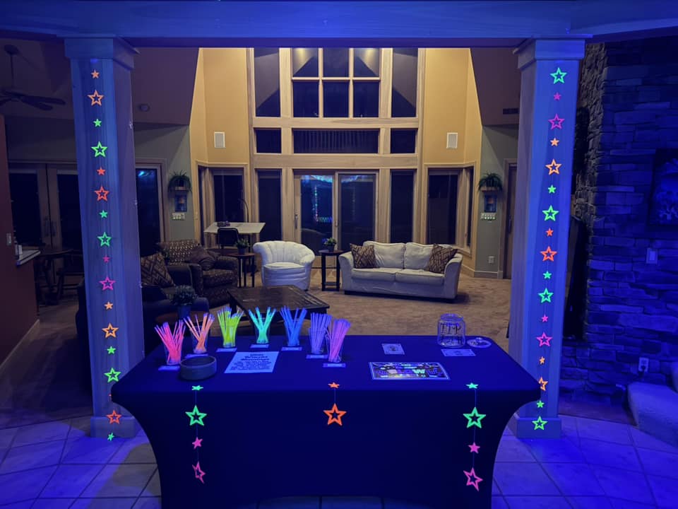 Glow Party